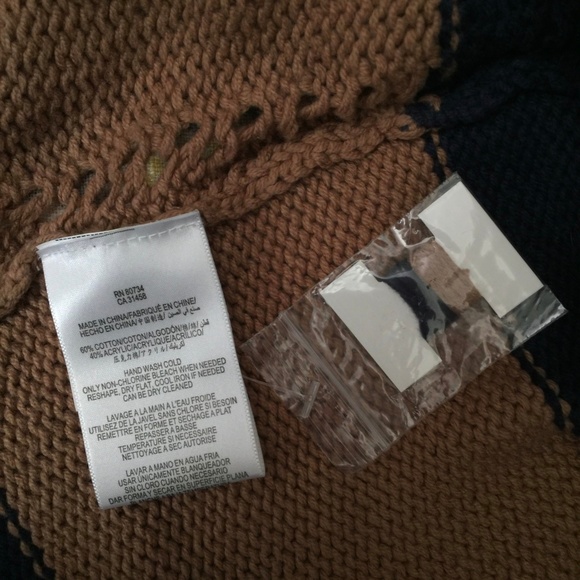 NWT Oversized Chunky Knit Sweater - Picture 4 of 4